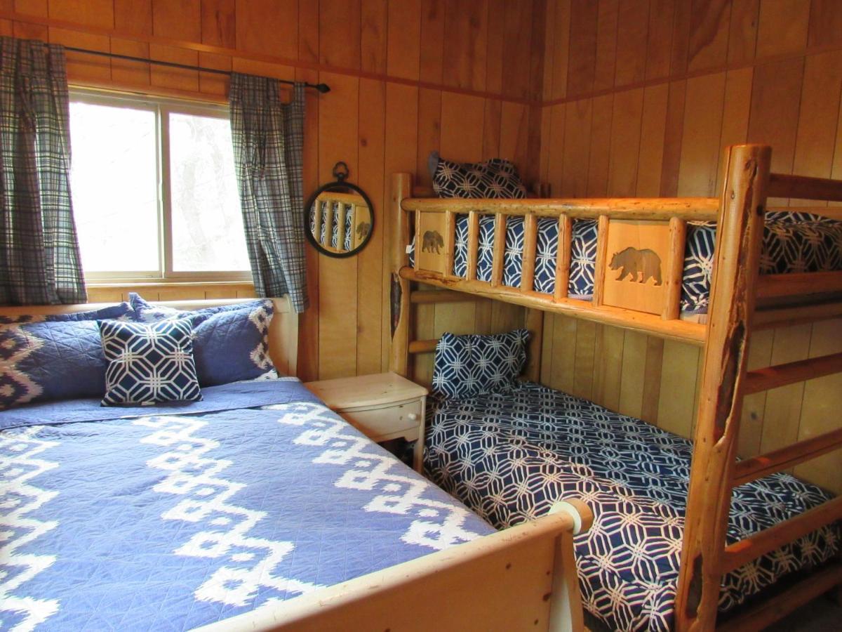 Hillside Hideaway -View Of Ski Slope From Charming Deck Big Bear Lake Eksteriør billede