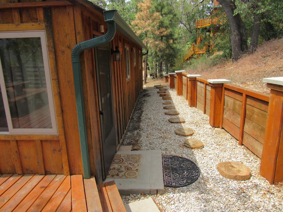 Hillside Hideaway -View Of Ski Slope From Charming Deck Big Bear Lake Eksteriør billede